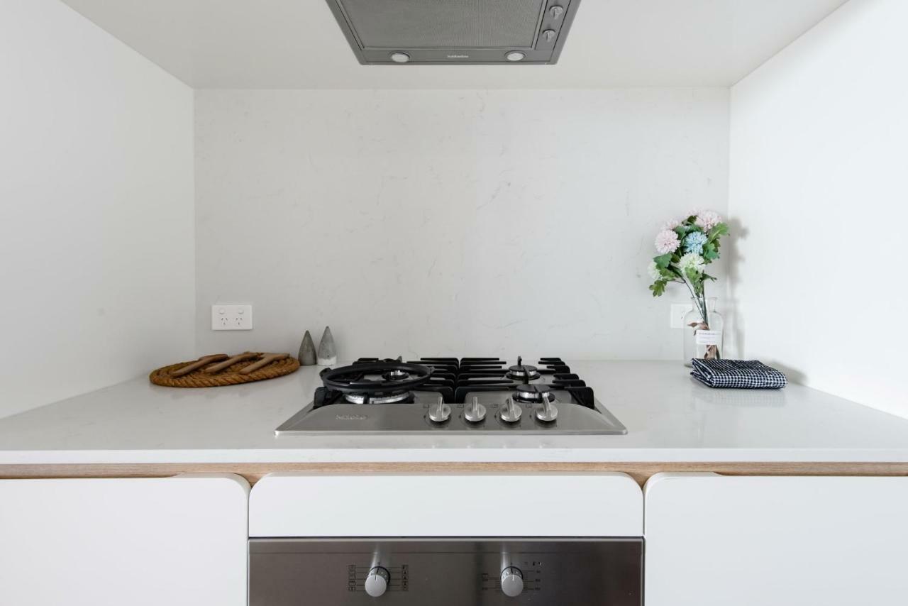 2 Bedrooms Apartment Doncaster Exterior photo